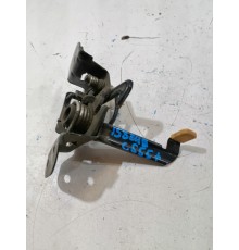 Замок капота