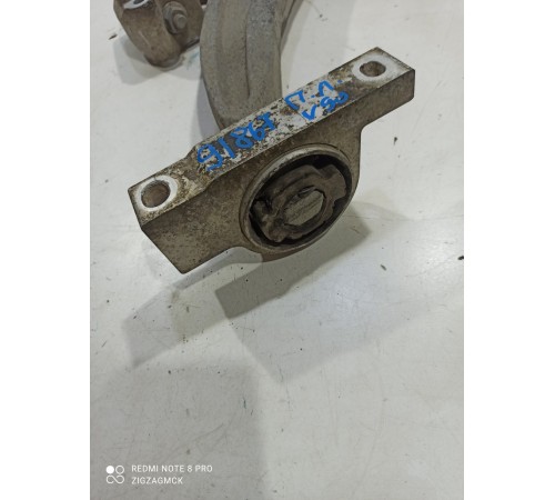 Рычаг подвески (передний, левый)