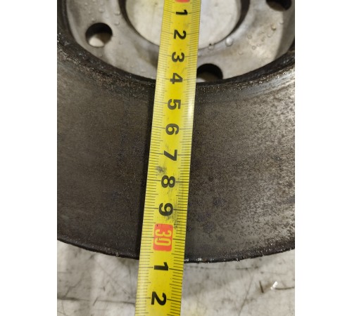 Тормозной диск передний правый