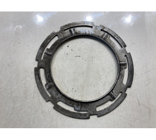 Гайка топливного насоса