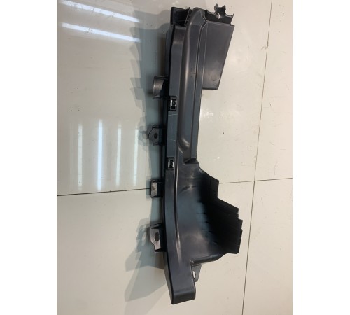 Канал для проводки (задний,левый)