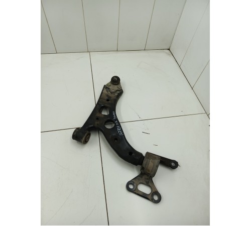 Рычаг подвески передний правый