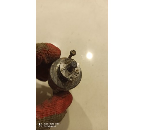 Втягивающее реле стартера