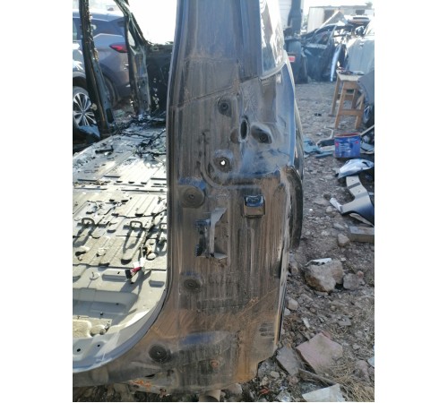 Крыло (заднее, правое)