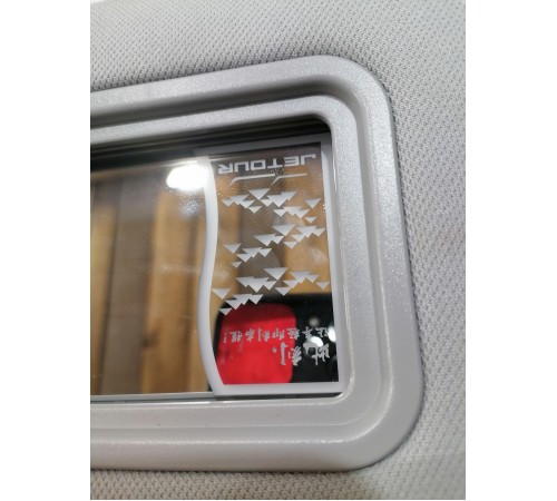 Козырек солнцезащитный левый