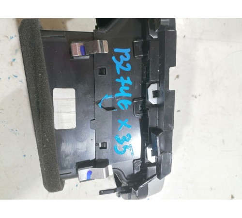 Воздушный дефлектор передний