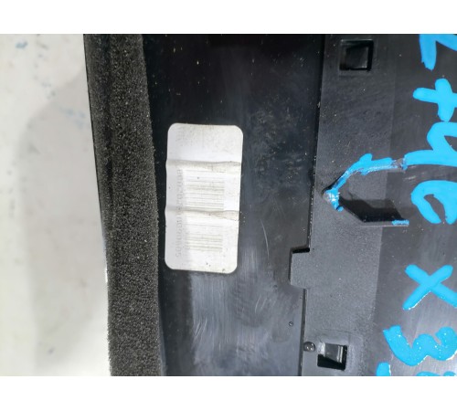 Воздушный дефлектор передний