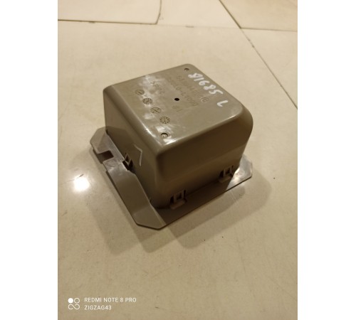 Крышка узла внешнего ремня(левая)