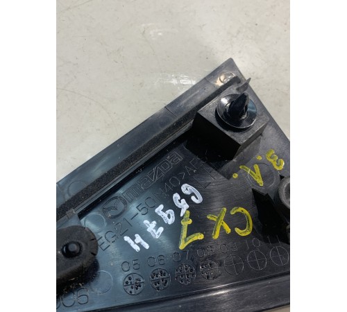 Накладка угла двери (задняя, левая)