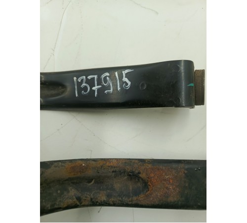 Комплект креплений лямок топливного бака (2 шт.)