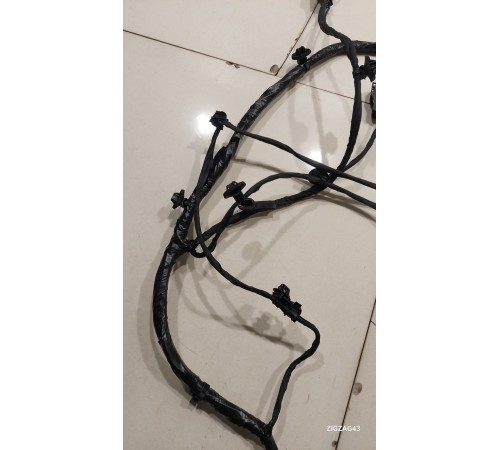 Электропроводка двери (передняя левая)