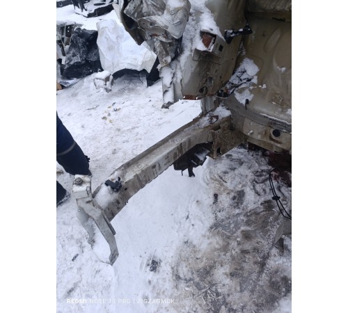 Стрела лонжерона передняя правая