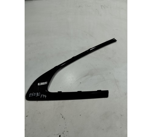 Молдинг (накладка) кузова 