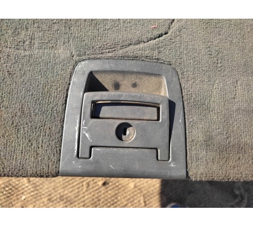 Пол багажника