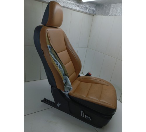 Сиденье переднее правое