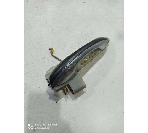 Ручка двери (задняя левая внешняя)