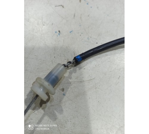 Замок двери багажника