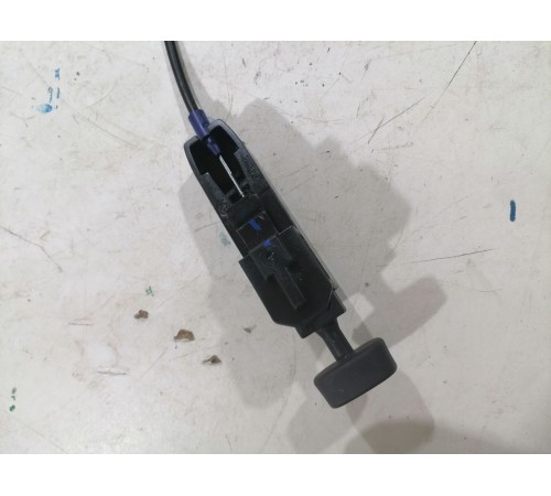 Трос откидывания заднего седенья