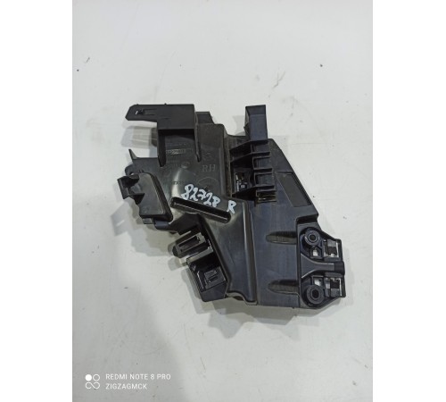 Кронштейн(крепление) правый