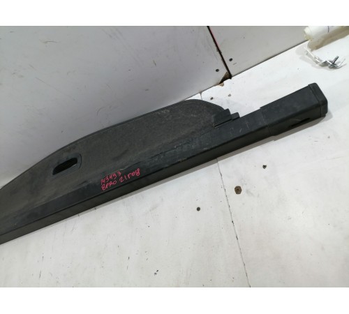 Шторка багажника