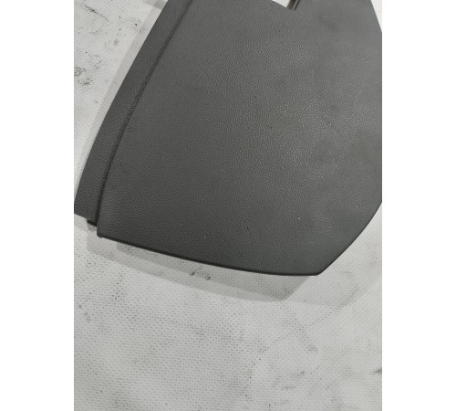 Накладка торпедо боковая(правая)