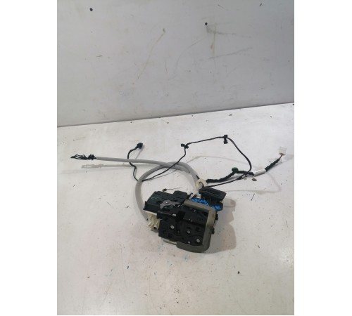 Замок двери задний правый