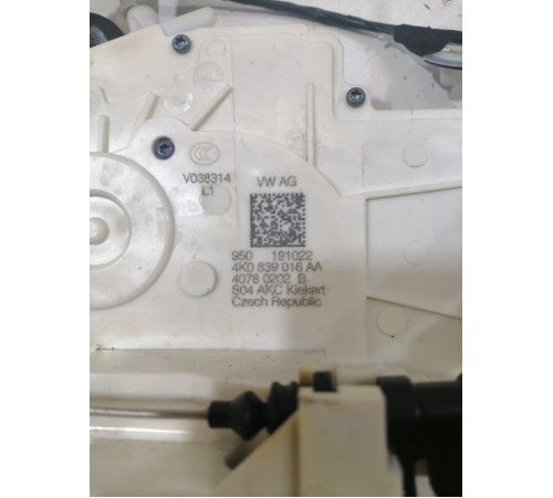 Замок двери задний правый