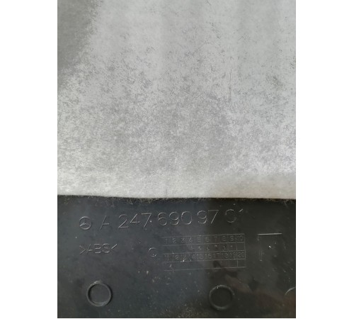 Обшивка центральной стойки левая верхняя