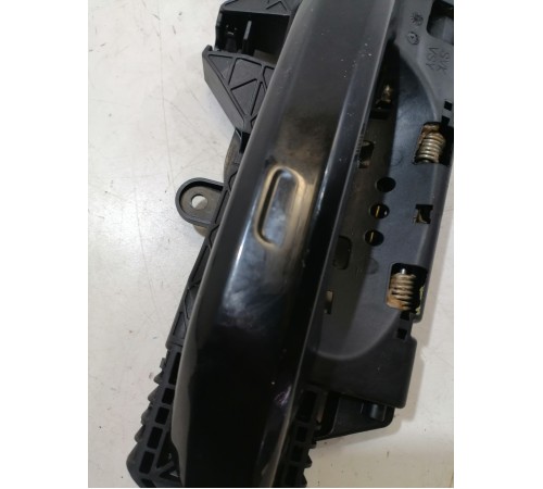 Ручка двери задняя левая наружная