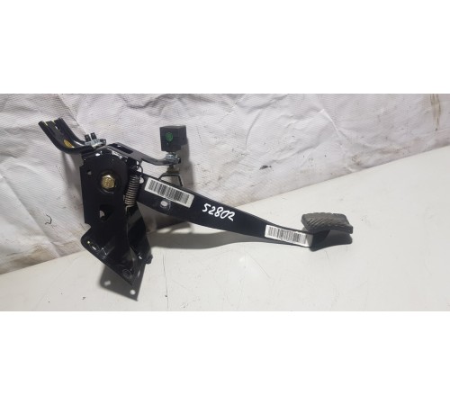 Педаль тормоза