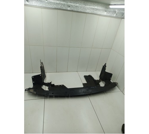 Пыльник двигателя,бампера