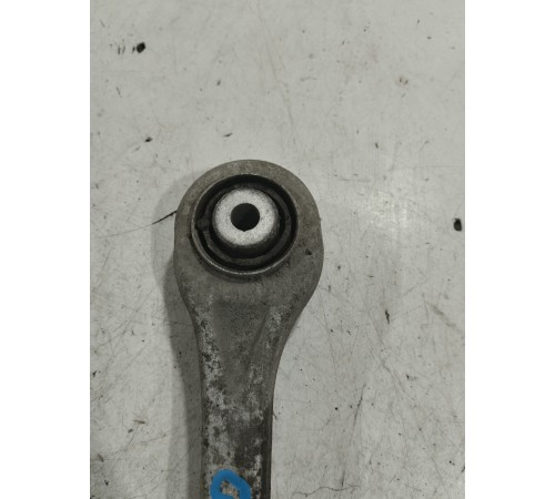 Рычаг задний правый