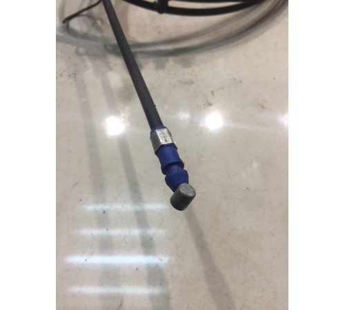 Трос открывания капота