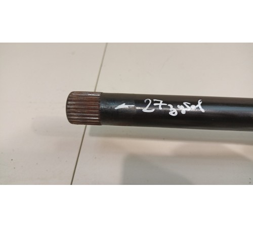 Полуось привод передний правый