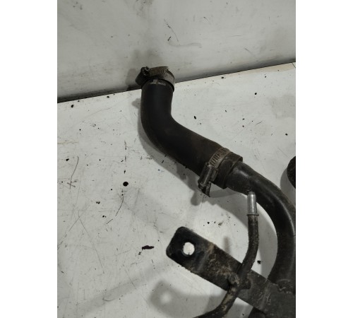 Горловина топливного бака