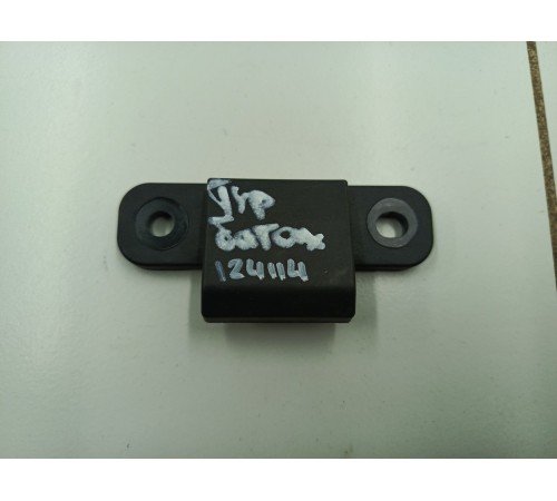 Отбойник крышки багажника