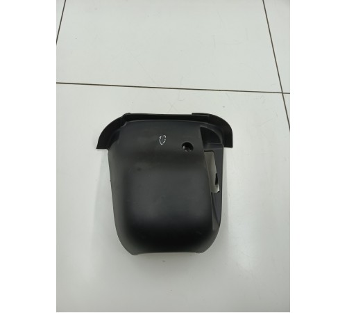 Кожух рулевой колонки нижний