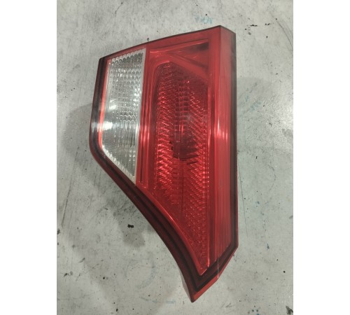 Фонарь крышки багажника левый