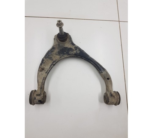 Рычаг подвески передний правый верхний