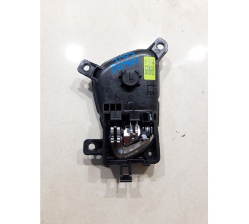 Ручка двери (передняя левая внутренняя)