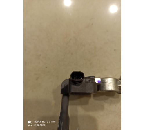 Клемма аккумулятора минусовая