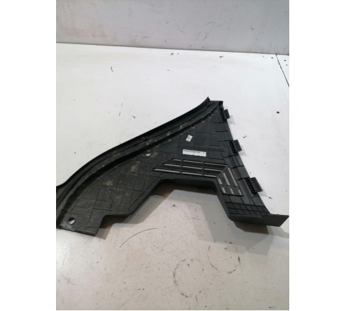 Кожух решетки воздухозаборника