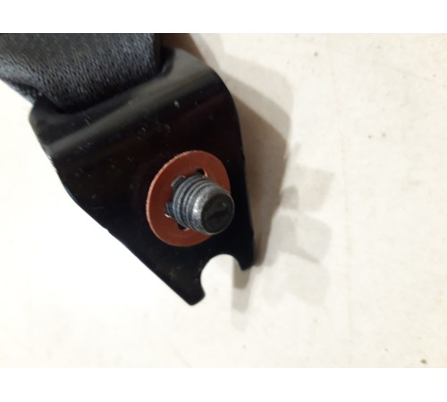 Ремень безопасности (задний правый)