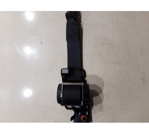 Ремень безопасности (задний правый)