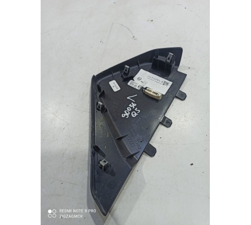 Накладка торпедо(левая)