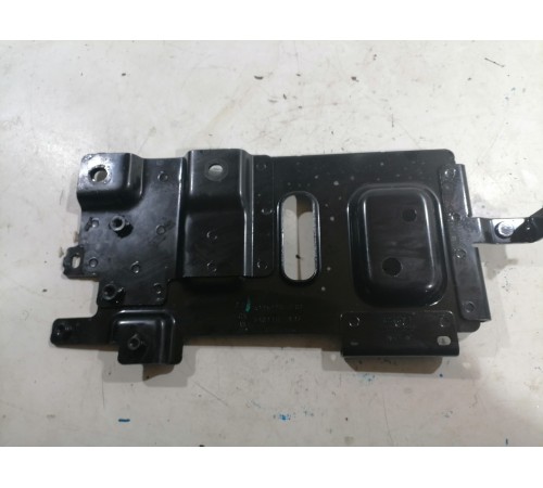 Площадка под АКБ аккумулятор