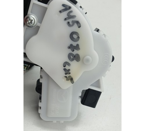 Замок багажника