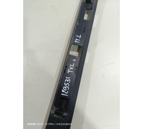 Накладка порога передняя левая