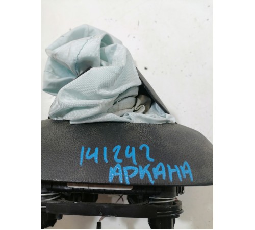 Подушка безопасности водителя