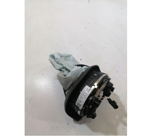 Подушка безопасности водителя